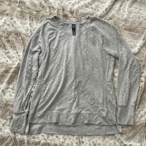 Grey Sweatshirt - excellent condition!